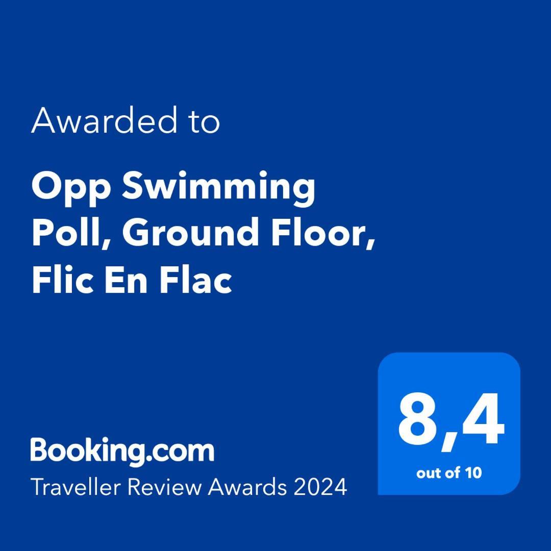 Opp Swimming Poll, Ground Floor, Flic-en-Flacq Kültér fotó